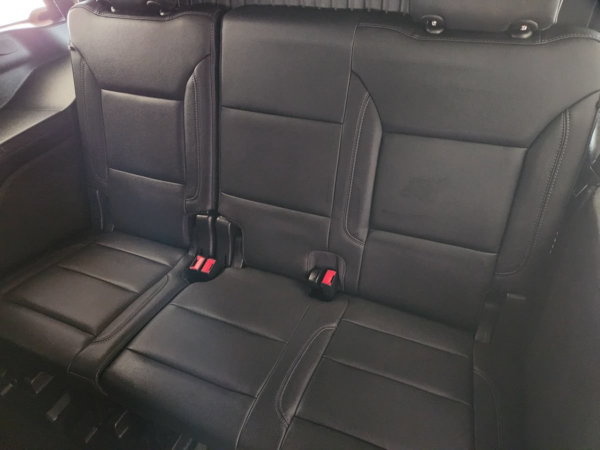 Used 2022 Chevrolet Tahoe LT w/ Luxury Package RWD image 40