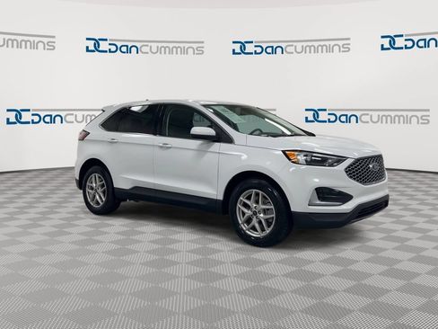 Used 2024 Ford Edge SEL AWD/4WD image 2