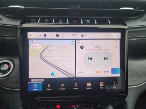 New 2025 Jeep Grand Cherokee L Limited image 2