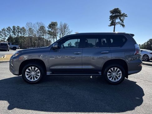 Used 2023 Lexus GX 460 Premium w/ Premium Plus Package image 7
