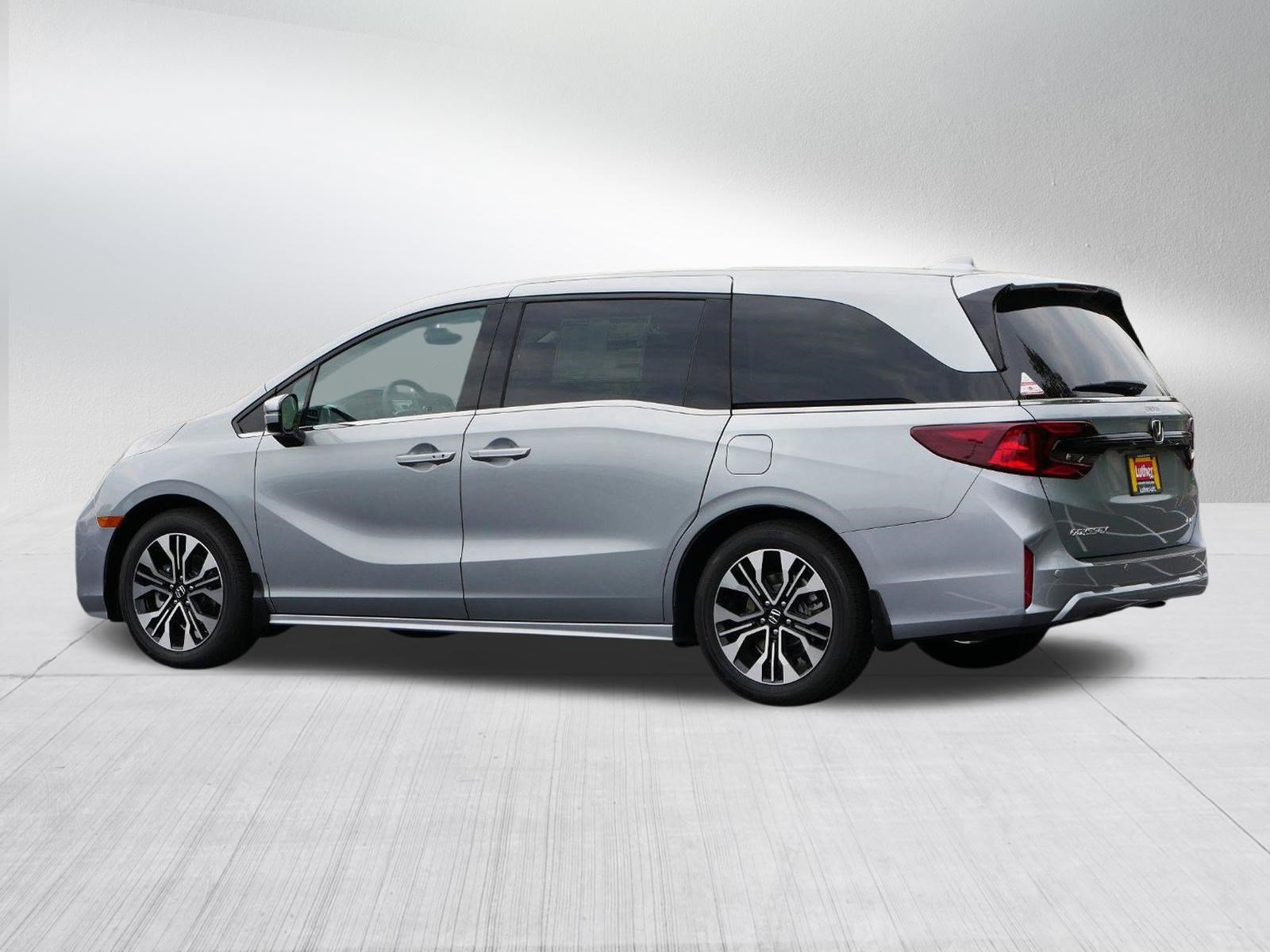 New 2027 Honda Odyssey Elite image 5