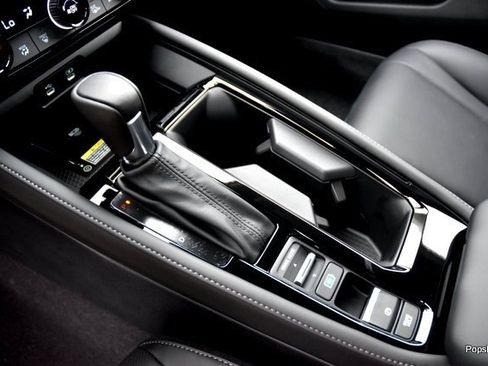 New 2025 Honda Accord Touring image 9