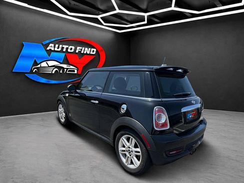 Used 2013 MINI Cooper S FWD image 8
