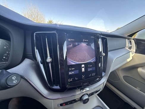 Used 2019 Volvo XC60 T6 Inscription w/ Protection Package Premier image 21