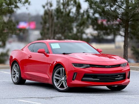 Used 2017 Chevrolet Camaro LT w/ RS Package image 12