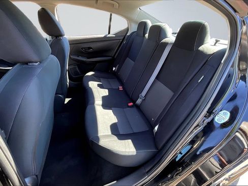 Used 2024 Nissan Sentra SV FWD image 23
