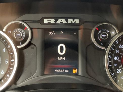 Used 2019 RAM 1500 Big Horn AWD/4WD image 30