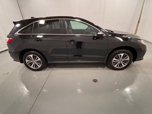 Used 2017 Acura RDX AWD w/ Advance Package image 4