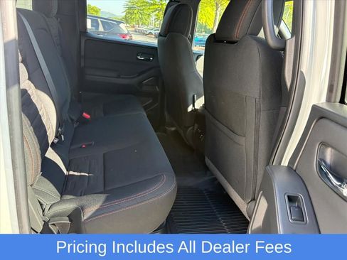 Used 2024 Nissan Frontier PRO-4X w/ Pro Convenience Package AWD/4WD image 21