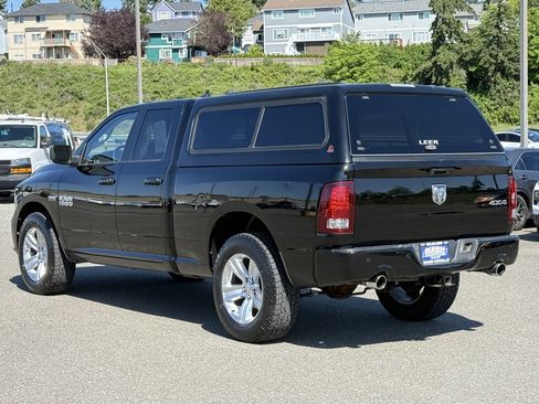 Used 2014 RAM 1500 Sport w/ Convenience Group AWD/4WD image 3