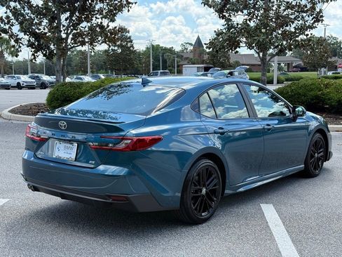 Used 2026 Toyota Camry SE w/ Convenience Package FWD image 5
