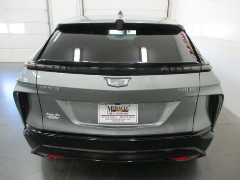 Used 2024 Cadillac Lyriq Sport image 5