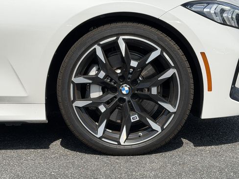 Used 2026 BMW 330i xDrive Sedan w/ M Sport Package AWD/4WD image 13