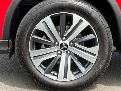 Used 2022 Mitsubishi Outlander Sport ES FWD image 29