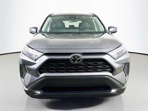 Used 2024 Toyota RAV4 XLE w/ Convenience Package image 2