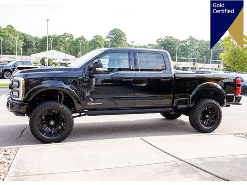 Used 2026 Ford F250 Lariat w/ Black Appearance Package AWD/4WD image 3