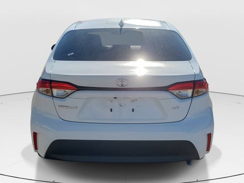 Used 2023 Toyota Corolla LE w/ LE Premium Package image 4