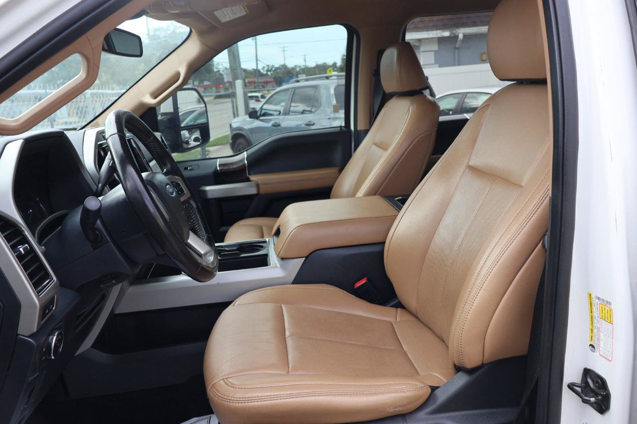 Used 2022 Ford F250 Lariat w/ Lariat Value Package AWD/4WD image 14