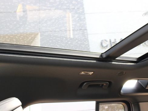 New 2026 Land Rover Defender 110 S AWD/4WD image 22