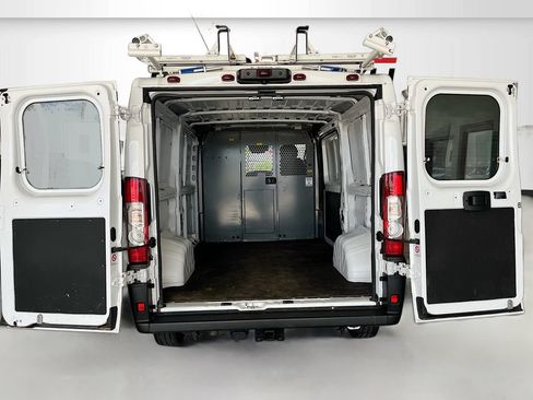 Used 2024 RAM ProMaster 2500 FWD image 26
