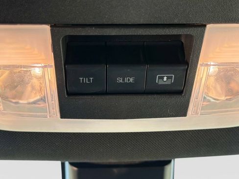 Used 2018 Ford Explorer Sport w/ Equipment Group 401A AWD/4WD image 31