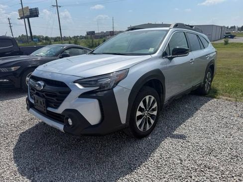 Used 2024 Subaru Outback Limited AWD/4WD image 1