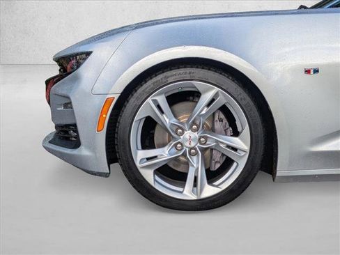 Used 2019 Chevrolet Camaro SS image 22