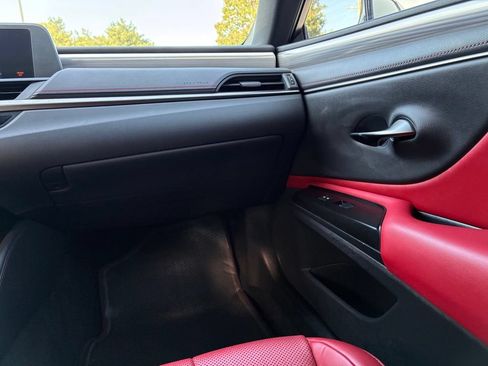 Used 2019 Lexus ES 350 F Sport w/ Accessory Package FWD image 38