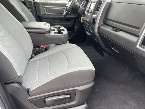 Used 2023 RAM 1500 Classic SLT RWD image 29