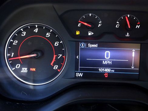 Used 2019 Chevrolet Camaro LS image 12
