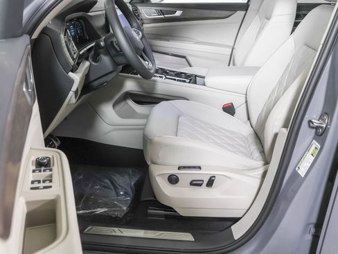 New 2026 Volkswagen Atlas SEL Premium R-Line AWD/4WD image 20