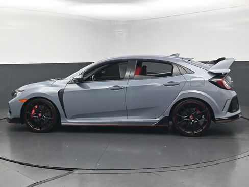 Used 2019 Honda Civic Type R image 11