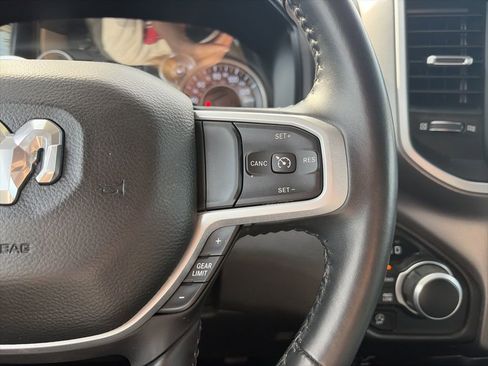 Used 2020 RAM 1500 Big Horn image 15