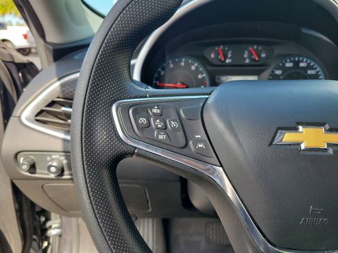 Used 2023 Chevrolet Malibu LT FWD image 31