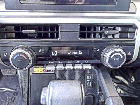 Used 2024 Toyota Tacoma SR5 AWD/4WD image 19