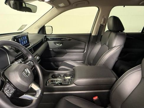 Used 2024 Honda Pilot EX-L image 27