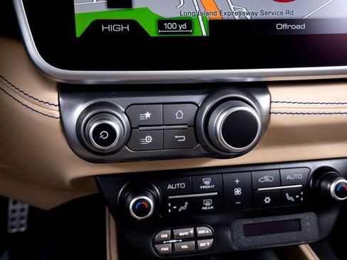 Certified 2019 Ferrari Portofino image 48