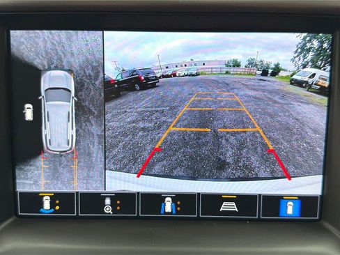 Used 2023 GMC Acadia AT4 w/ Technology Package AWD/4WD image 35
