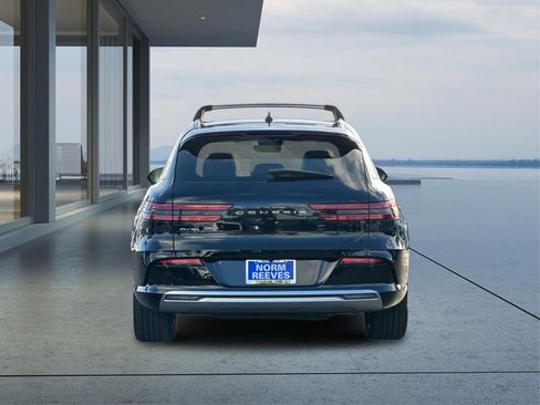 Used 2025 Genesis Electrified GV70 Prestige w/ Prestige Package image 5