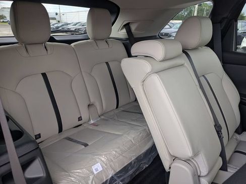New 2026 MAZDA CX-90 Plug-In Hybrid w/ Preferred AWD/4WD image 33
