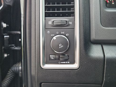 Used 2016 RAM 1500 Big Horn AWD/4WD image 19