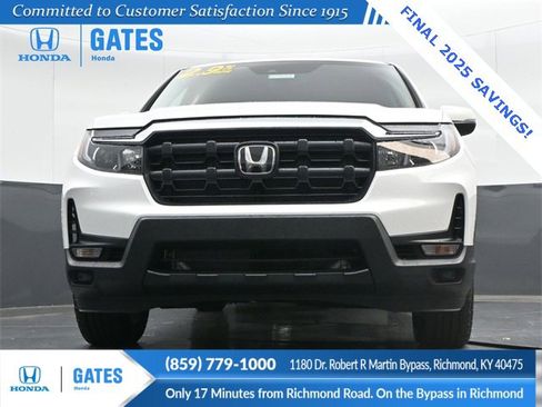 New 2025 Honda Ridgeline RTL image 45