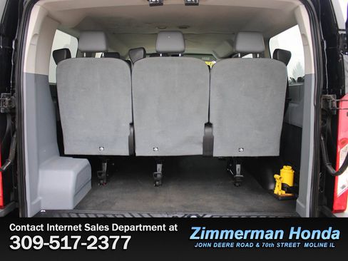 Used 2017 Ford Transit 150 XLT image 6