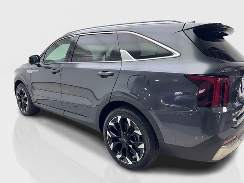 Used 2024 Kia Sorento SX image 14