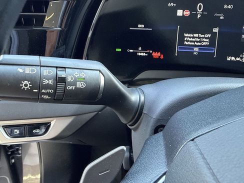 Used 2025 Lexus RX 350 Premium w/ Accessory Package (Z1) image 28