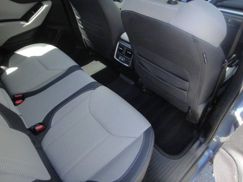 Used 2019 Subaru Forester Premium AWD/4WD image 14