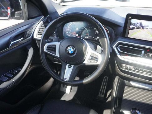 Used 2022 BMW X4 xDrive30i w/ M Sport Package AWD/4WD image 26