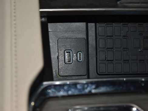 Used 2024 Ford Expedition Max Limited image 14