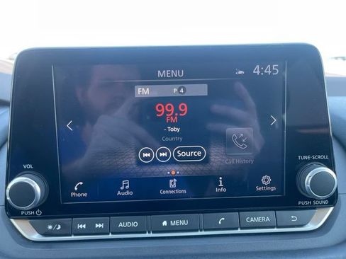 Used 2023 Nissan Rogue SV AWD/4WD image 20