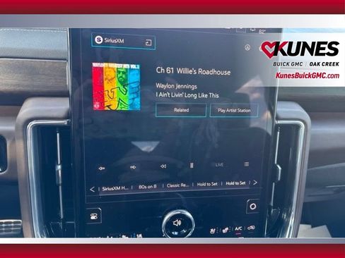 Used 2026 GMC Yukon XL Denali Ultimate w/ LPO, Floor Liner Package AWD/4WD image 38